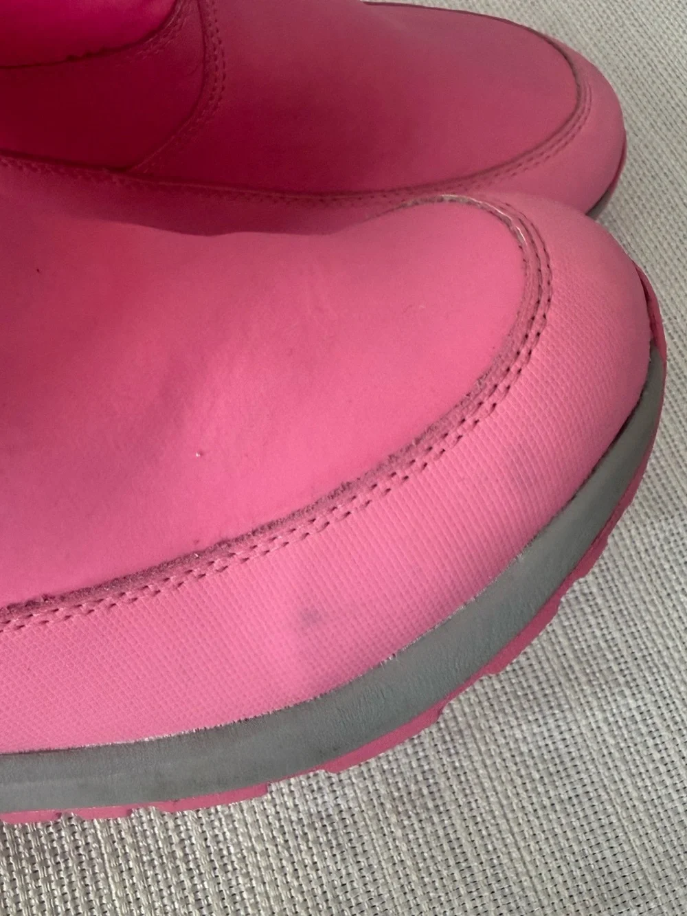 UGG Kids Toty weather boots Bright Pink Winter Boots with Rainbow Trim